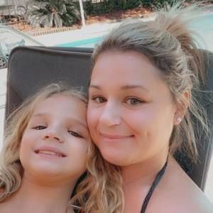 Meet your Posher, Summer